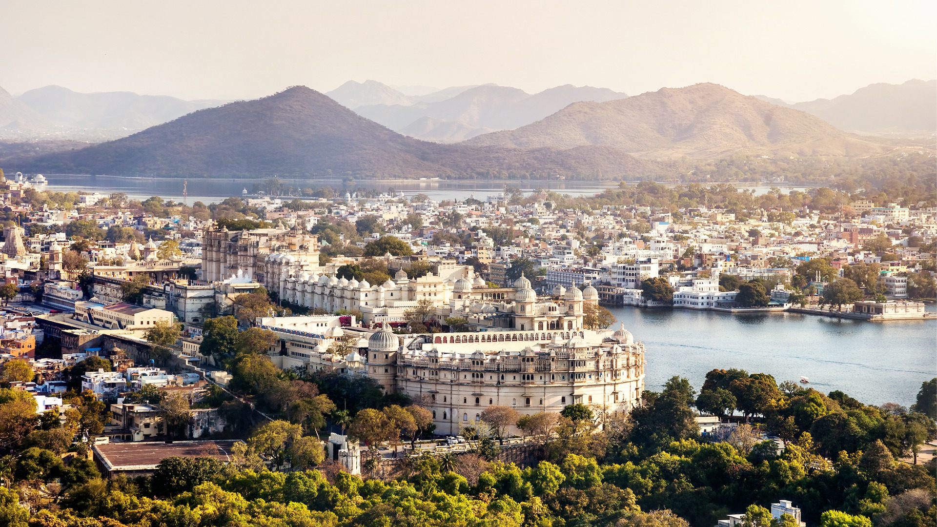 Udaipur escort